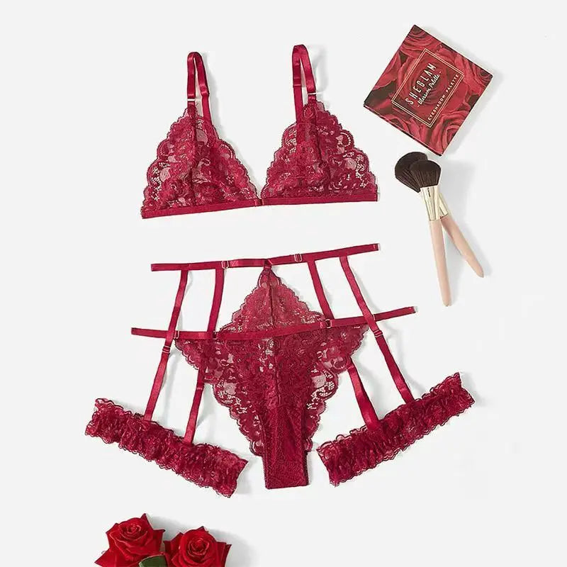 Conjunto de Lingerie Feminina Plus Size em Renda