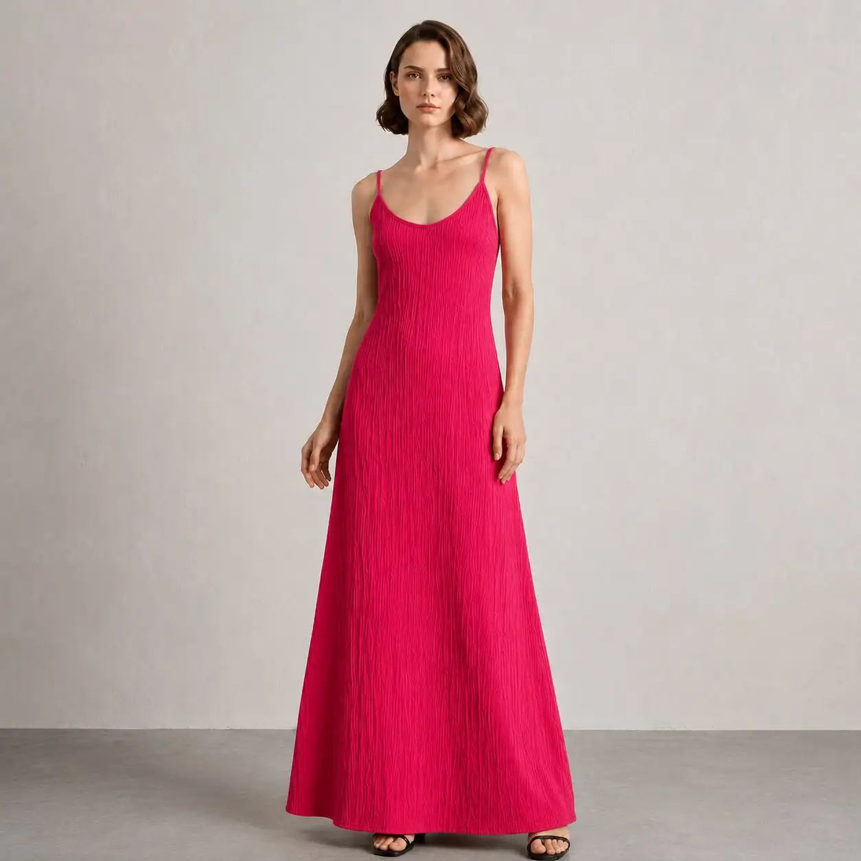 Vestido Longo Feminino Elegante com Alças Finas